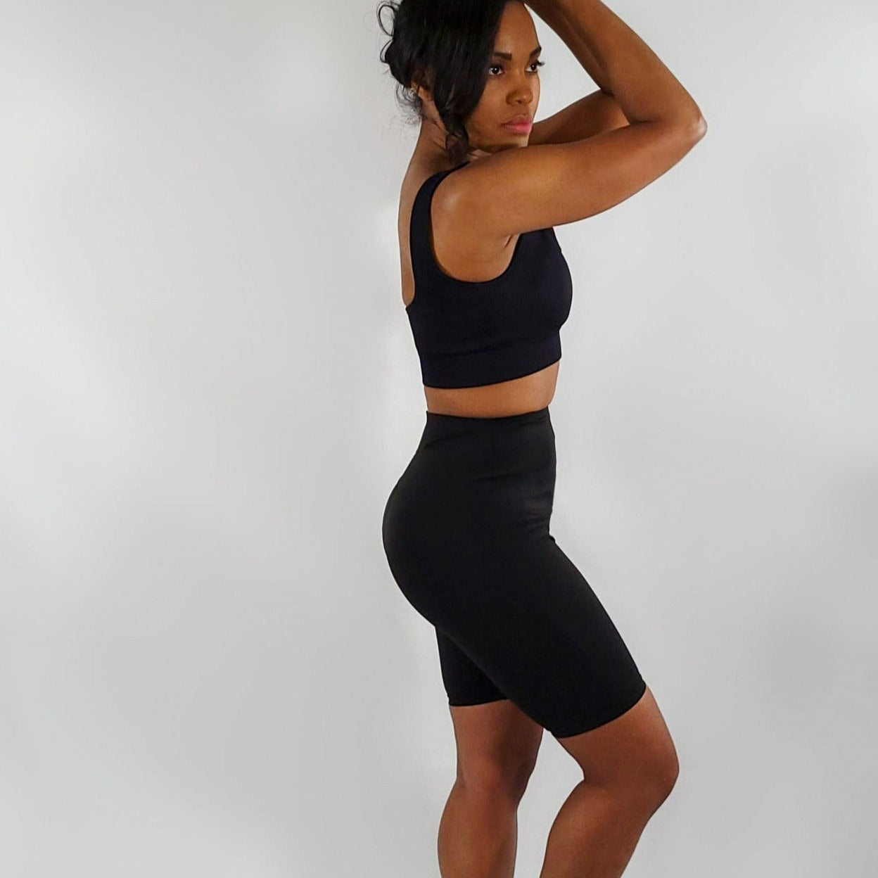 Waist Shero Shorts (Black)
